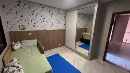 Casa no Parqville Quaresmeira