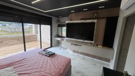 Casa no Parqville Quaresmeira