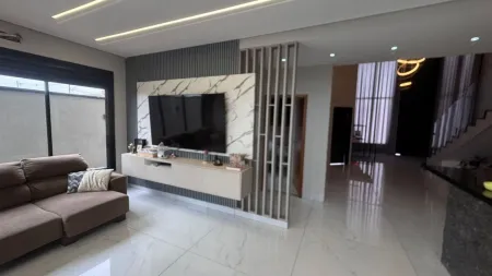 Casa no Parqville Quaresmeira
