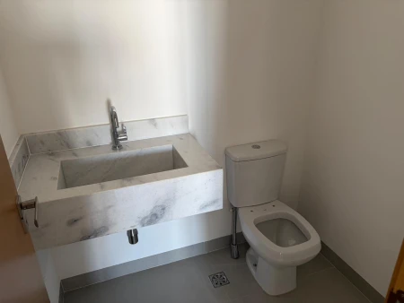 Nest 23