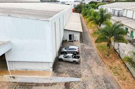 Galpão em Senador Canedo