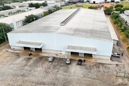 Galpão em Senador Canedo
