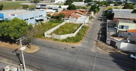 Lote no Setor Santo André