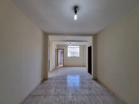 Casa no Jardim Novo Mundo