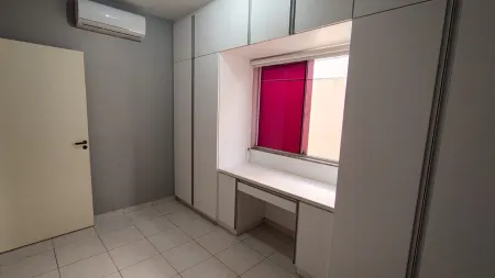 Casa no Condomínio Village do Campus