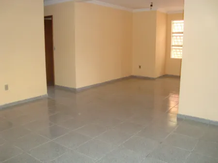 Casa no Setor Bueno