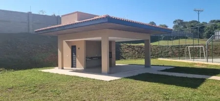 Área em Bela Vista de Goiás