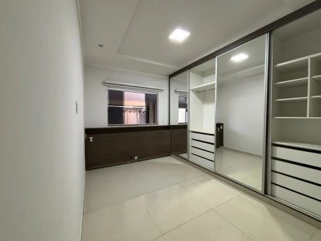 Casa no Jardim Helvécia
