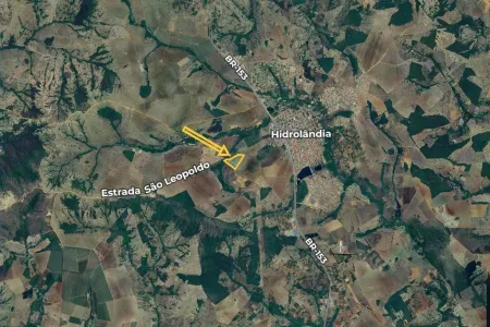 Área em Hidrolândia