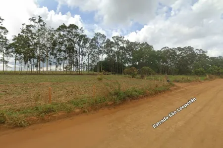 Área em Hidrolândia