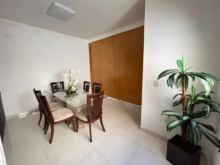 Casa no Setor Sul