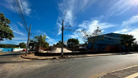 Área Comercial em Senador Canedo