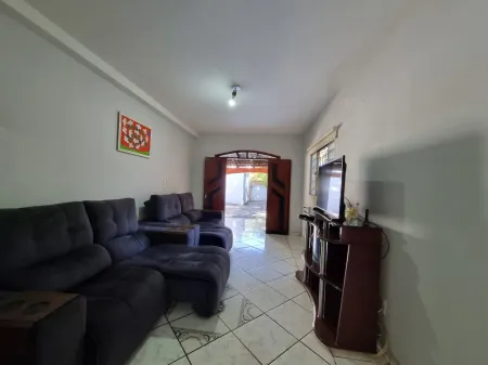 Casa no Jardim Ana Lúcia