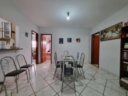 Casa no Jardim Ana Lúcia