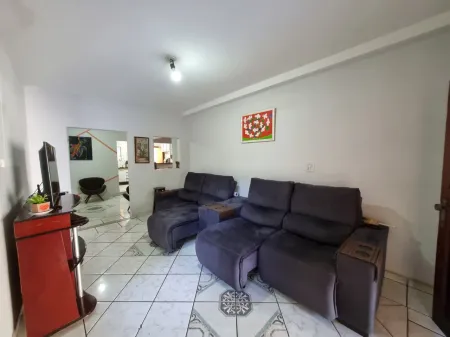 Casa no Jardim Ana Lúcia