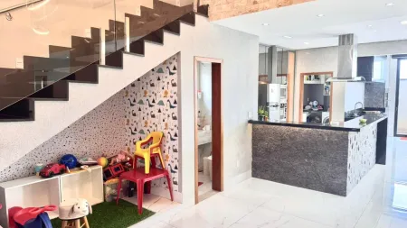 Sobrado Parqville Quaresmeira