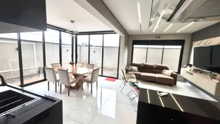 Sobrado Parqville Quaresmeira