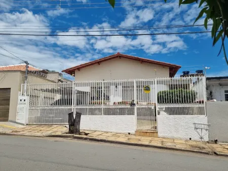 Casa no Setor Sul