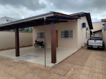 Casa no Residencial Aquários