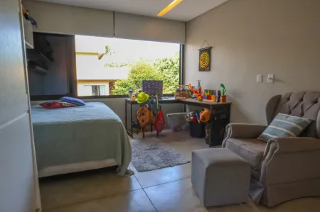 Sobrado Jardins Valência