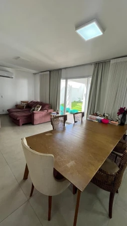 Sobrado Jardins Capri