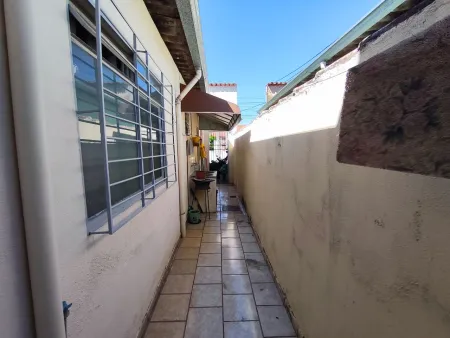 Casa no Jardim Guanabara