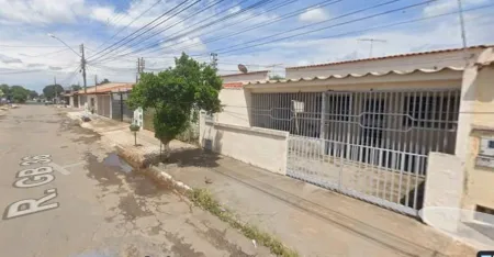 Casa no Jardim Guanabara