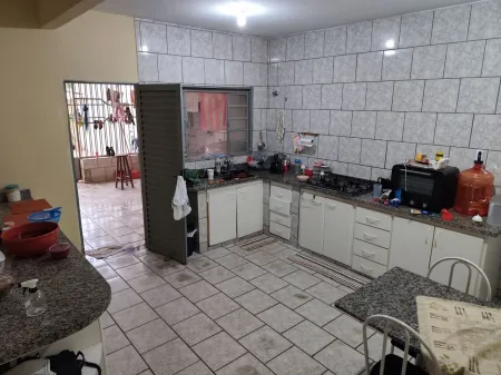 Casa no Jardim Guanabara