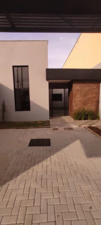 Casa no Jardim Atlântico