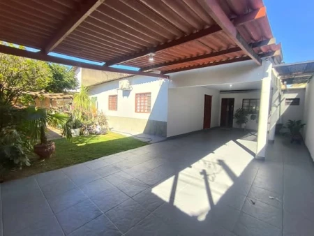 Casa na Vila São Sebastião