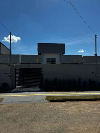 Casa no Setor Cardoso