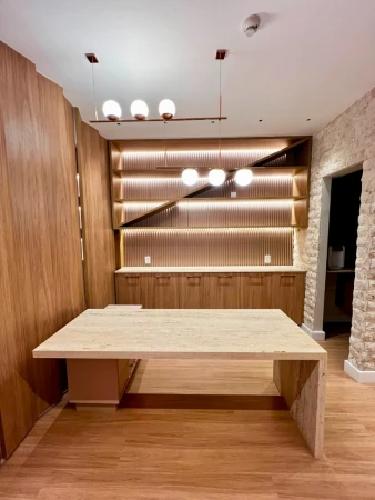Sala no Euro Working Concept
