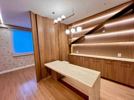 Sala no Euro Working Concept