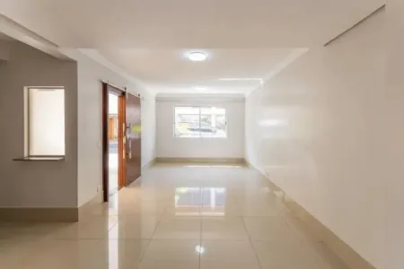 Sobrado no Residencial Eldorado