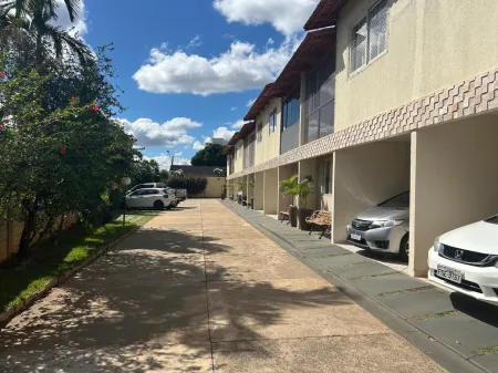 Sobrado no Residencial Eldorado