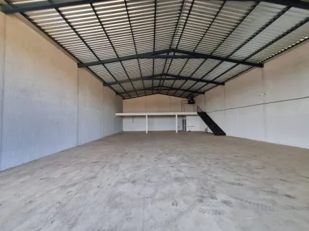 Galpão Comercial no Jardim Bougainville