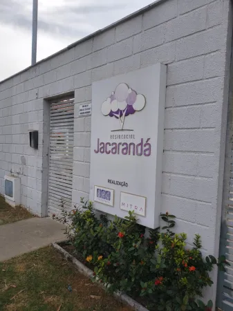 Casa no Residencial Jacarandá
