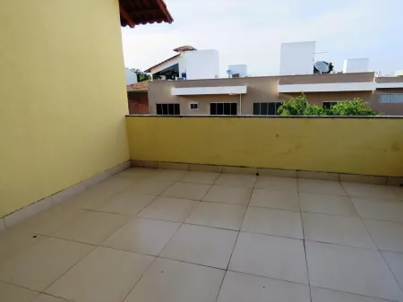 Sobrado no Setor Jaó