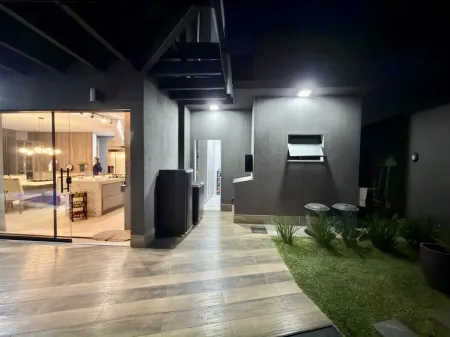 Casa no Jardins Capri