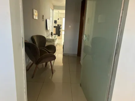 Sobrado Residencial e Comercial no Setor Itatiaia