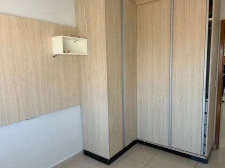 Sobrado Residencial e Comercial no Setor Itatiaia