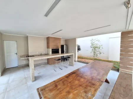 Like Bueno Residence