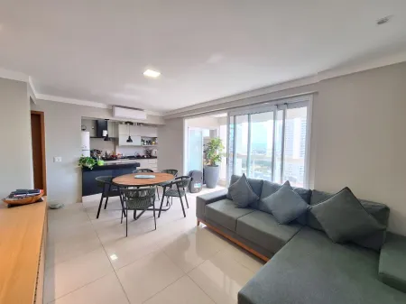 Like Bueno Residence