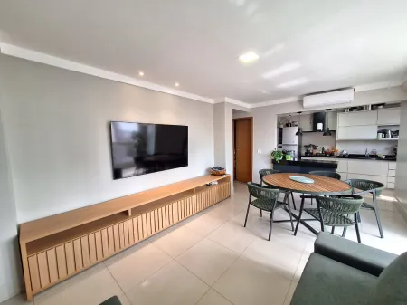 Like Bueno Residence