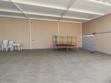 Ponto Comercial no Jardim Maria Inês