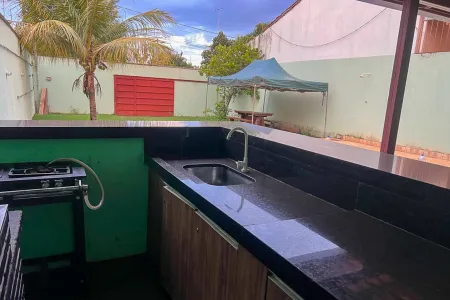Ponto Comercial no Residencial Antônio Carlos Pires