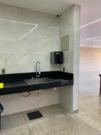 Casa Comercial no Residencial Recanto do Bosque