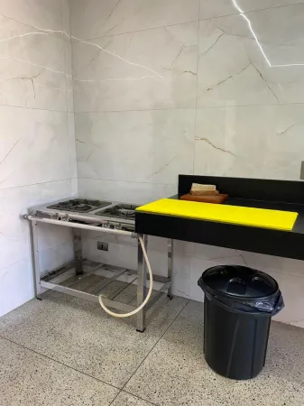 Casa Comercial no Residencial Recanto do Bosque