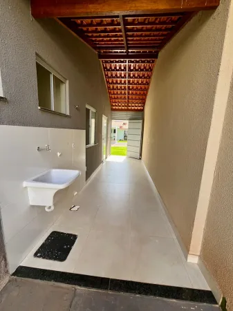 Casa no Condomínio Village Paineiras
