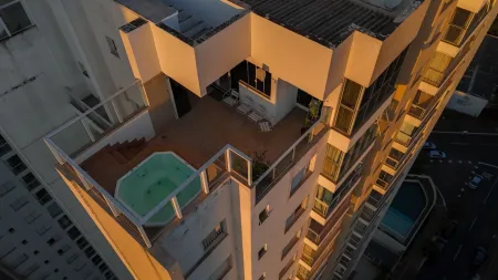 Cobertura Duplex no Residencial Veredas do Lago